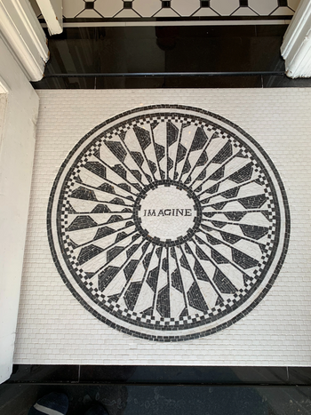 Modern Mosaic Medallion - Imagine II