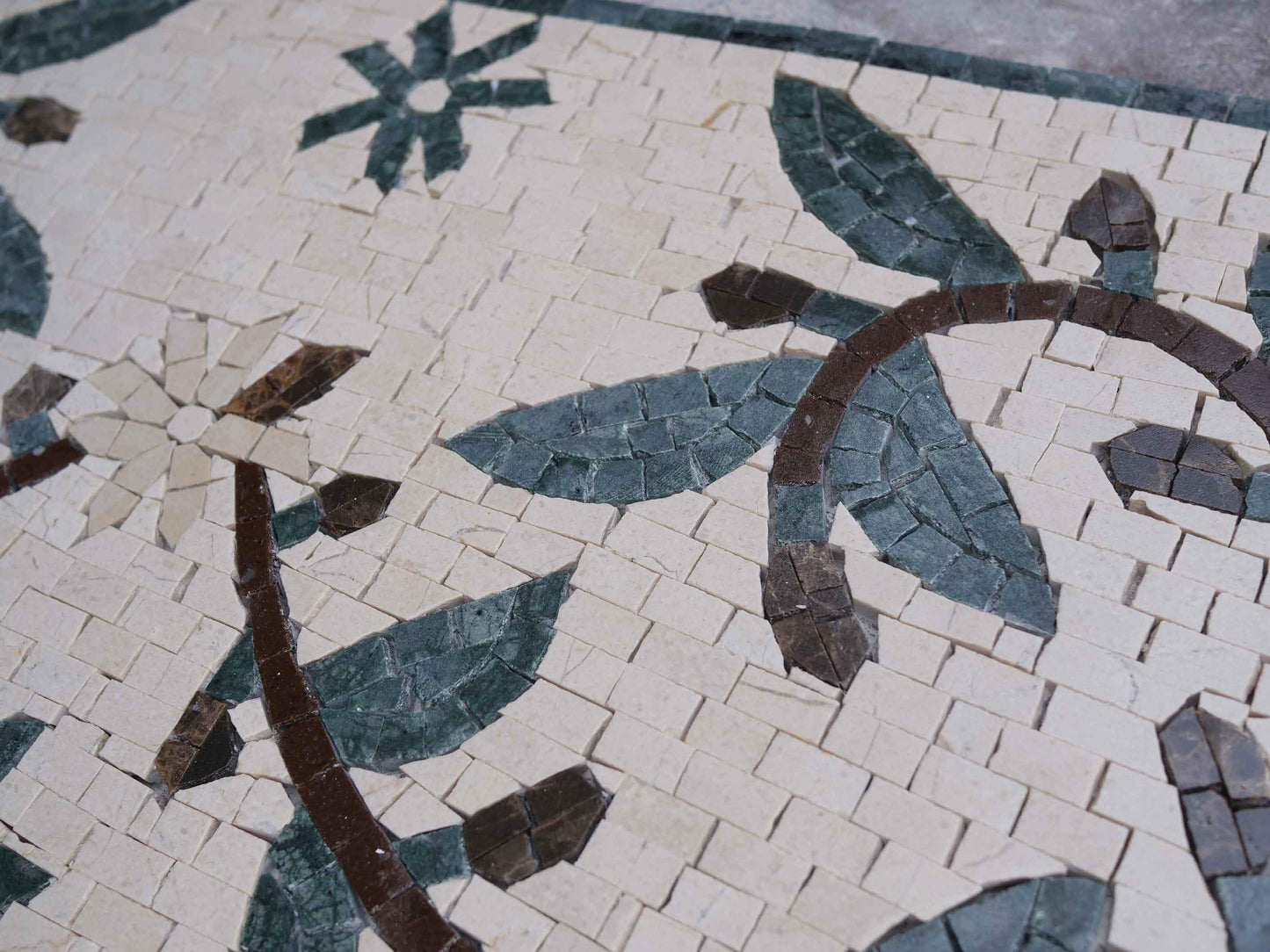 Floral Mosaic Design - La Rustic Flora