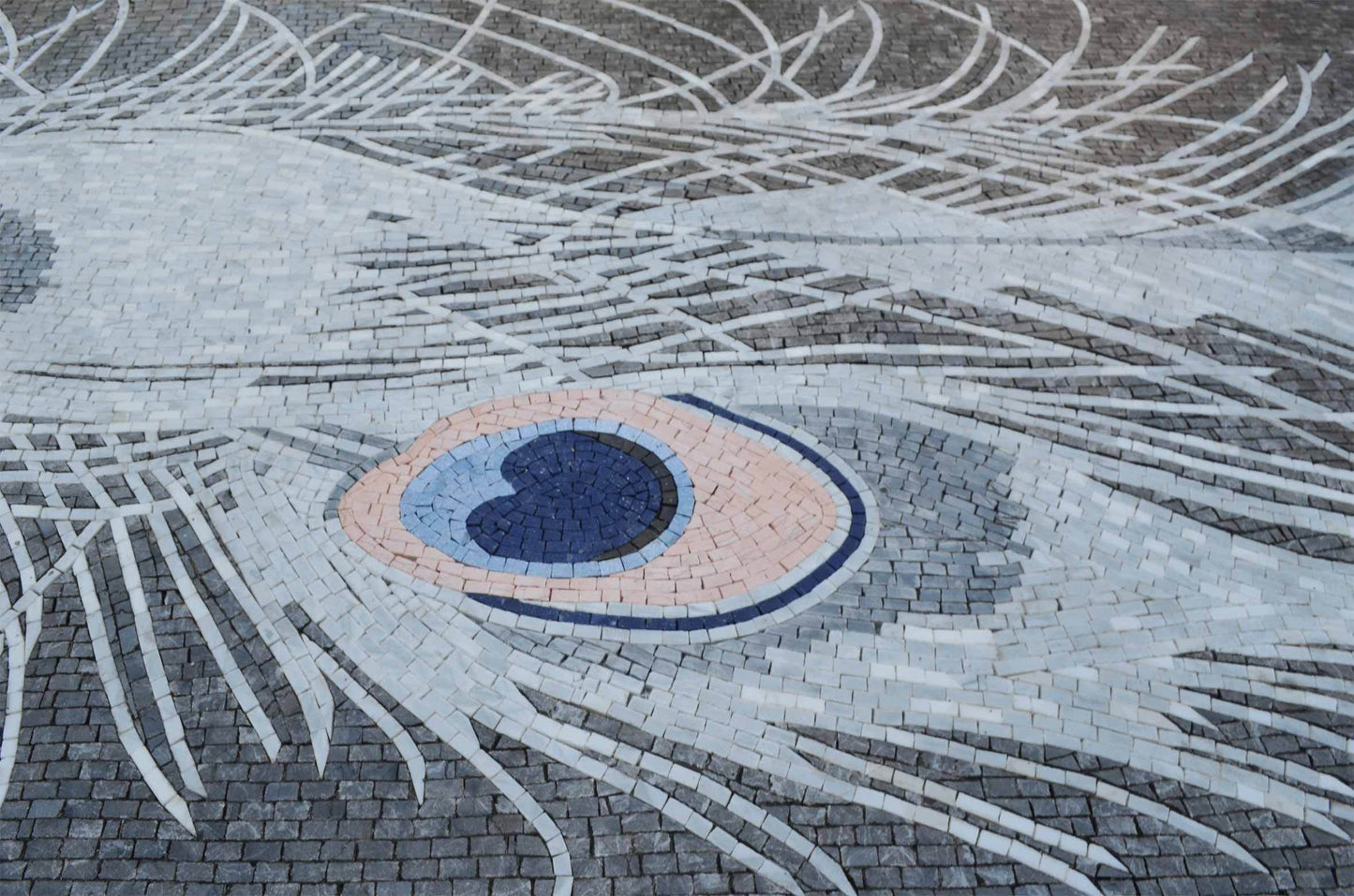 Mosaic Marble - Grey Feathers