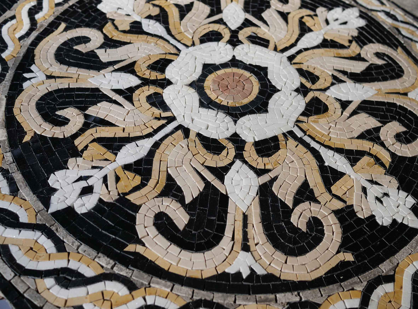 Tanned Flowers and Weaved Black And Gold Ornaments Mosaic Medallion