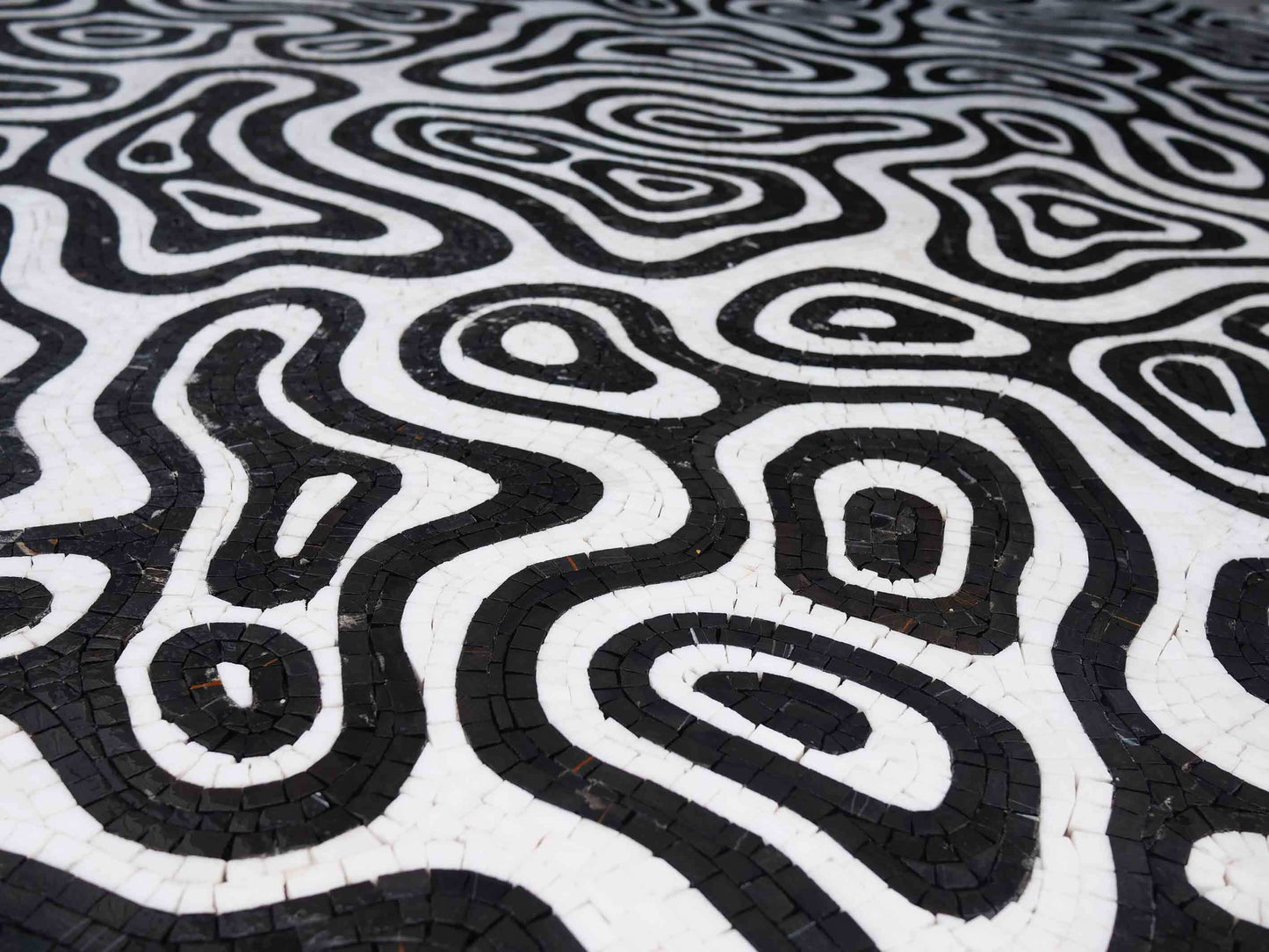 Mosaic Medallion - B&W