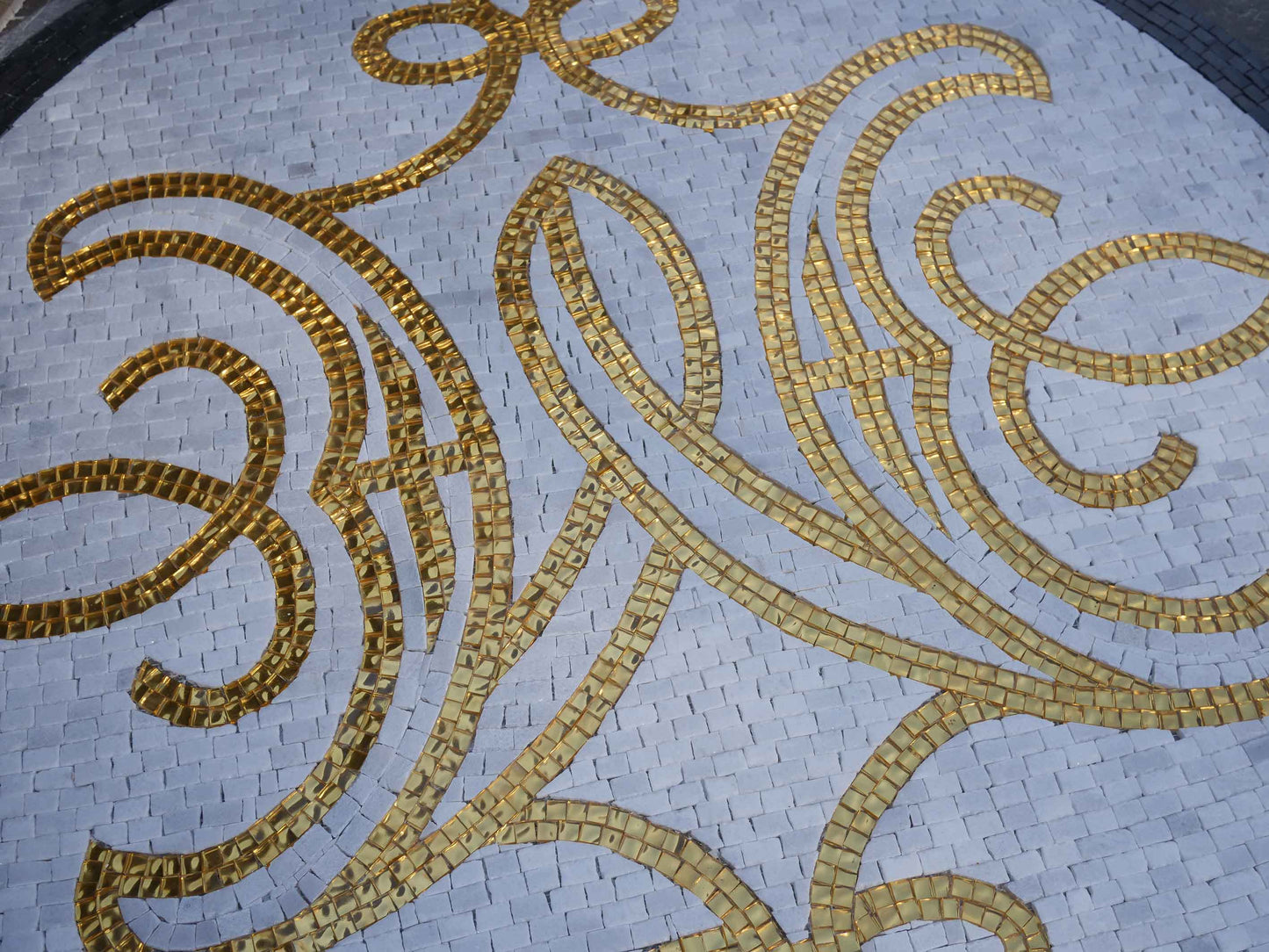 Royal Gold Medallion - Mosaic Art