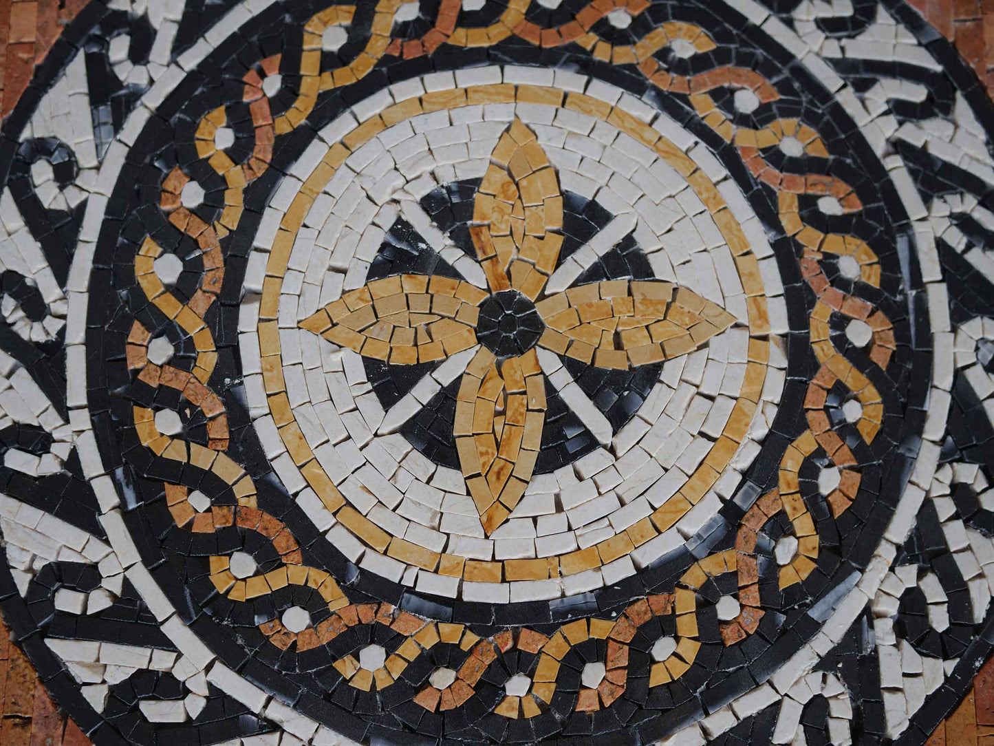 Patras - Geometric Mosaic Tile Art