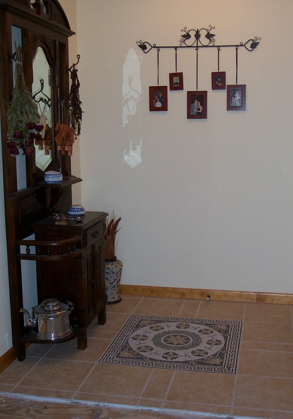 Greco-Roman Floral Panel - Apollo Gray Mosaic