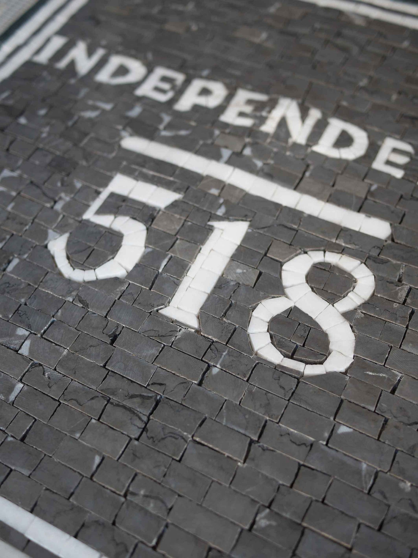 Mosaic Artwork - Independencia 518