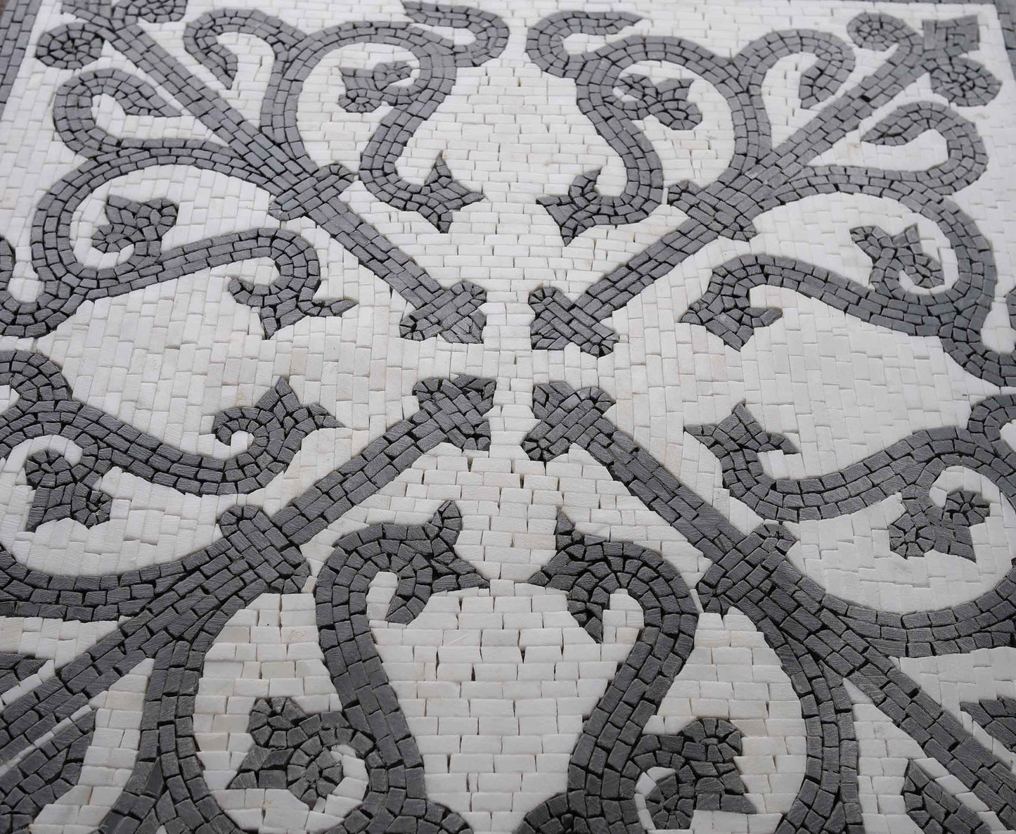 Geometric Mosaic - Lila V