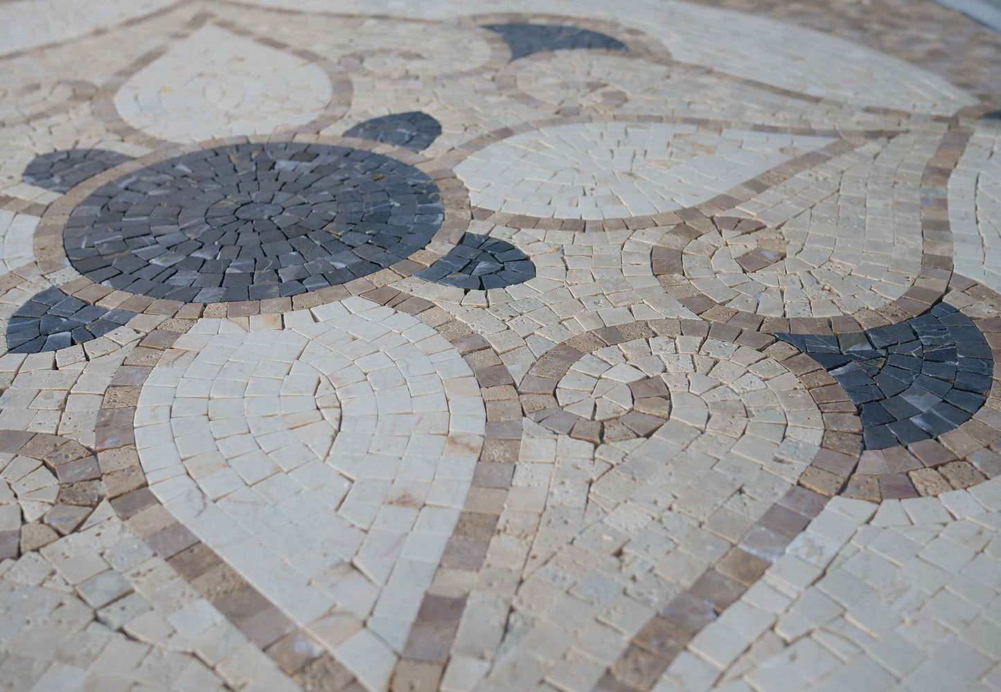 Geometric Mosaic Tile - Neutral Afya