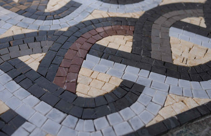 Geometric Mosaic Art - The Roman Ropes