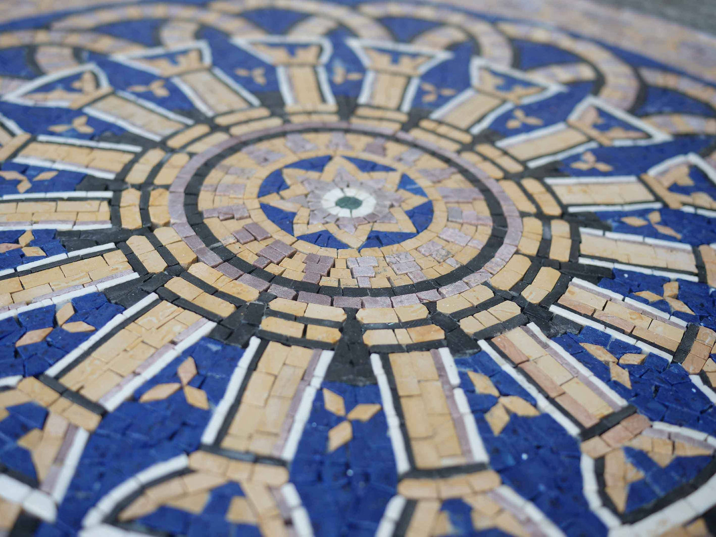 Mosaic Medallion - Star Center