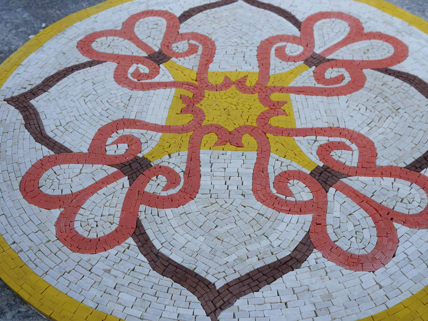 Persian Floral Medallion - Panni Mosaic II