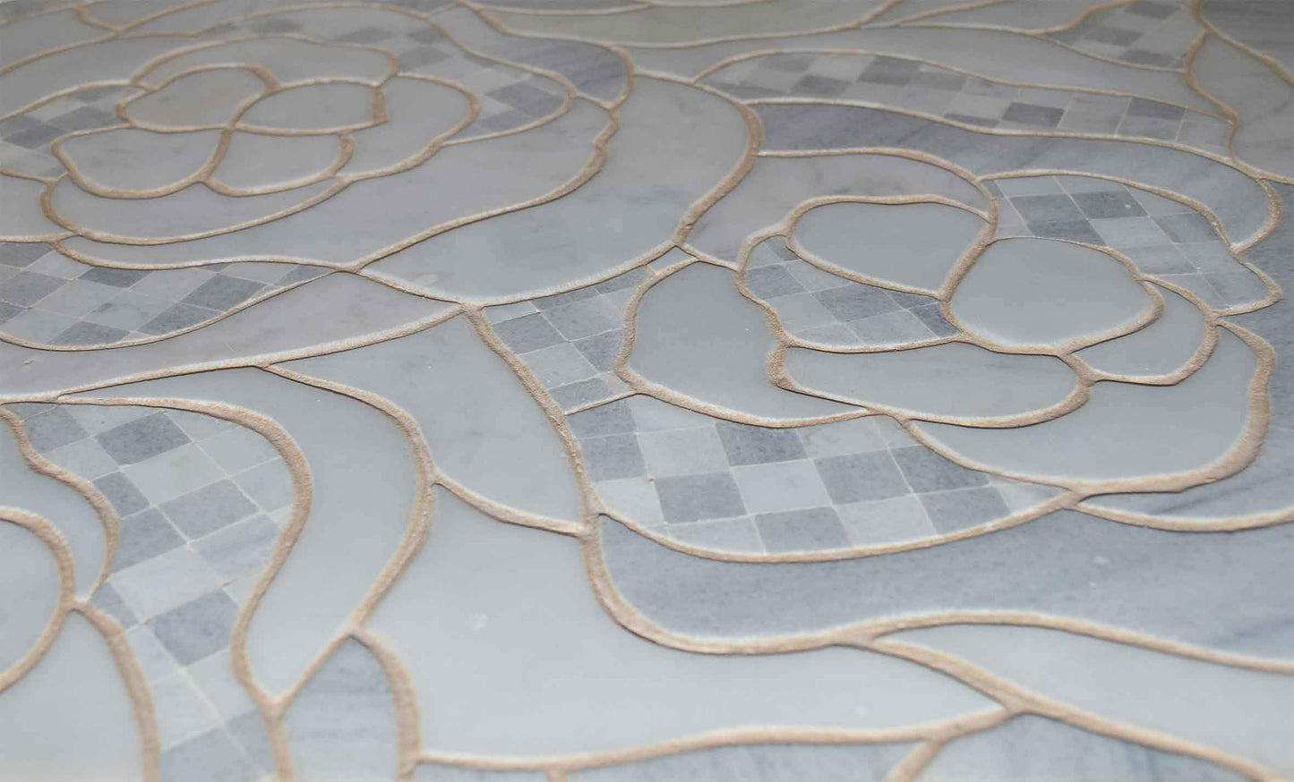 Mosaic Stone Art - Nyolli